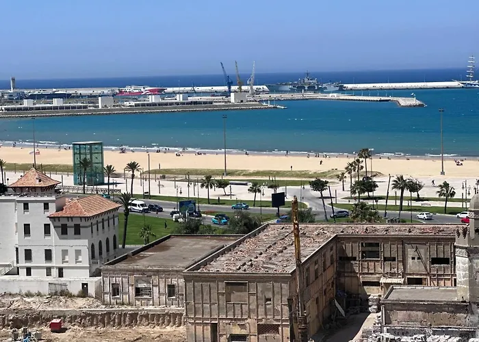 Joli Studio Vue Sur Mer - Gare Tgv